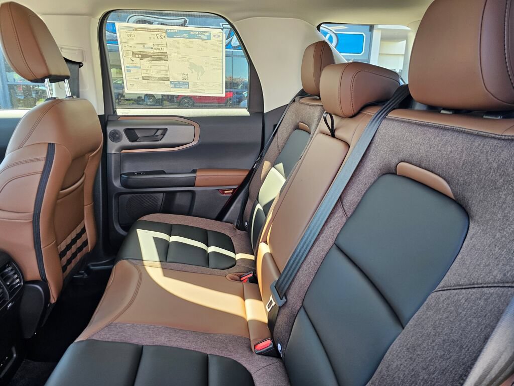 New 2026 Ford Bronco Sport Outer Banks w/ Outer Banks Tech Package+ AWD/4WD image 8