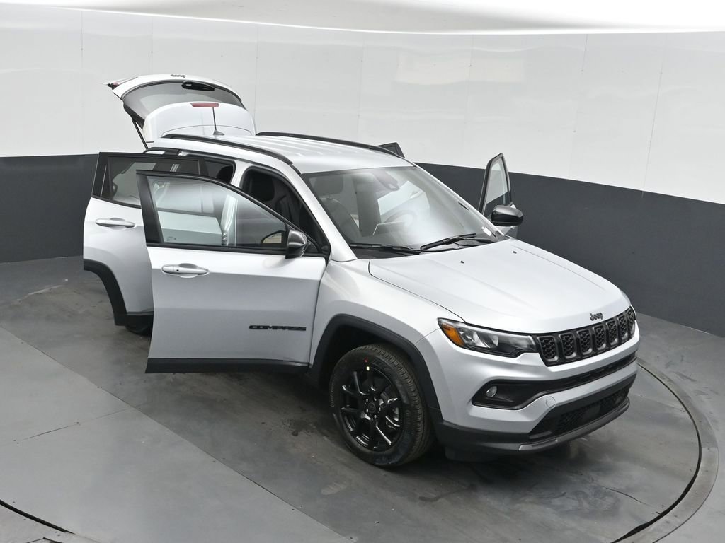 New 2026 Jeep Compass Latitude AWD/4WD image 50