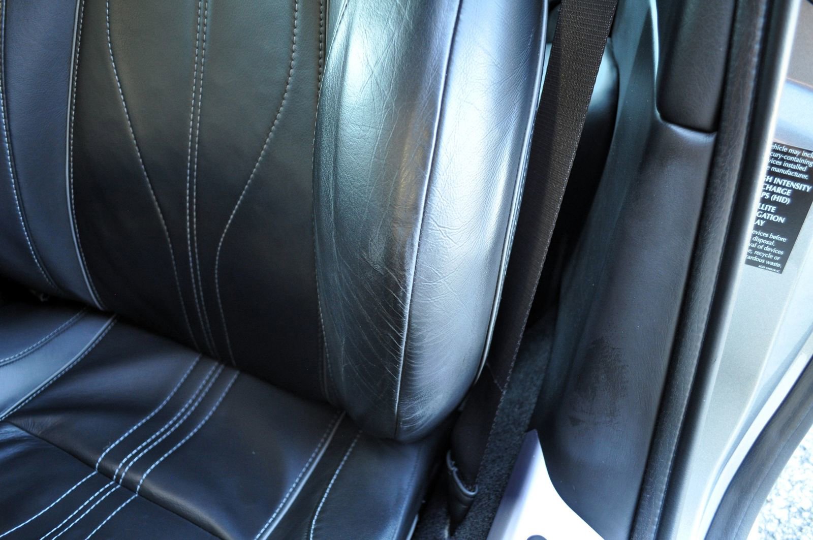 Used 2012 Aston Martin Virage Coupe RWD image 34