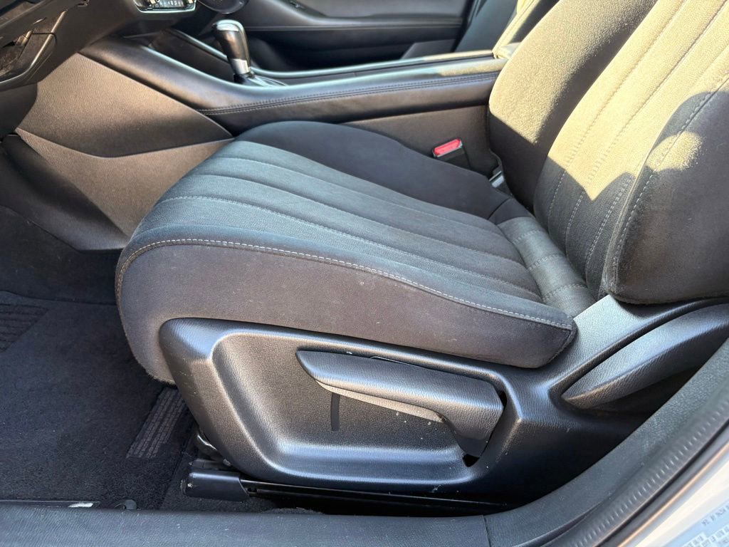 Used 2018 MAZDA MAZDA6 Sport w/ I-ACTIVSENSE Package FWD image 27