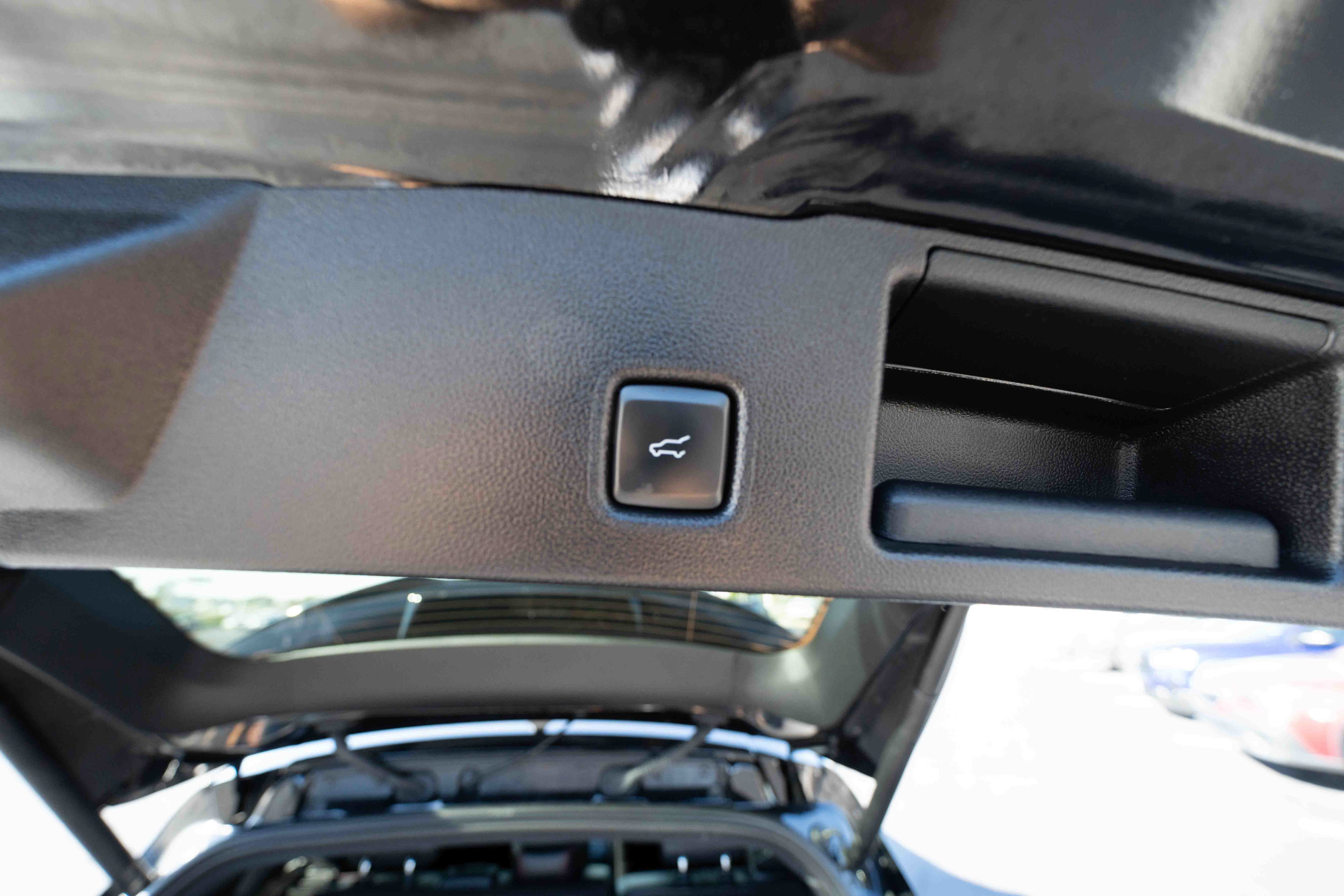 Used 2025 Ford Escape ST-Line Elite w/ Premium Technology Package AWD/4WD image 29