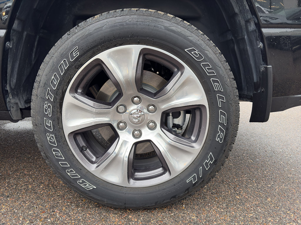 Used 2023 RAM 1500 Laramie AWD/4WD image 14