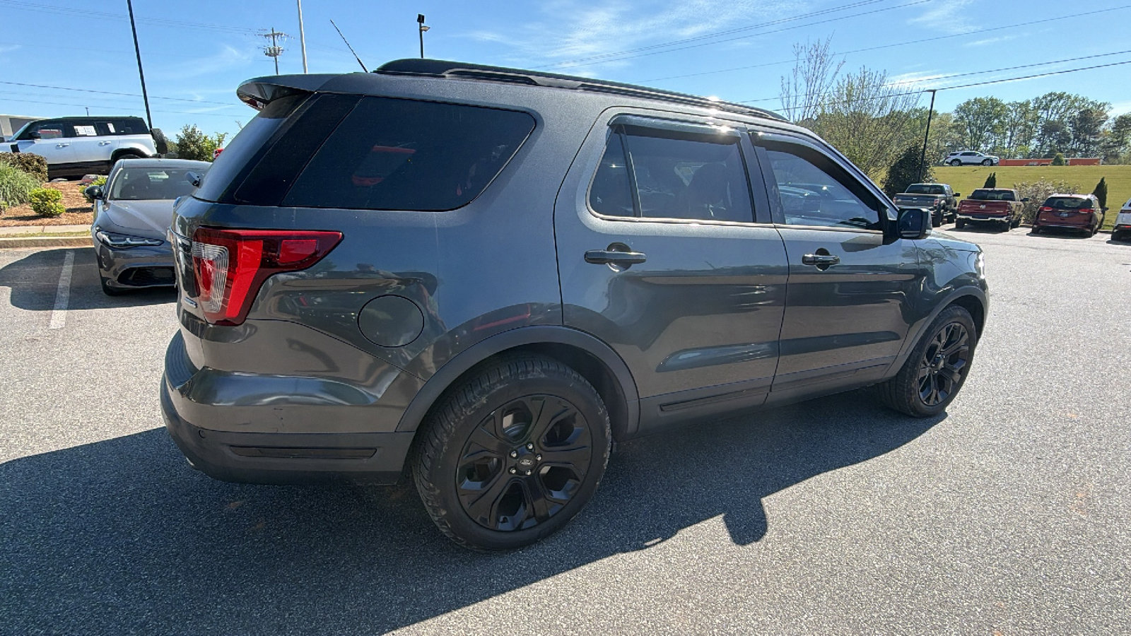 Used 2019 Ford Explorer Sport image 8