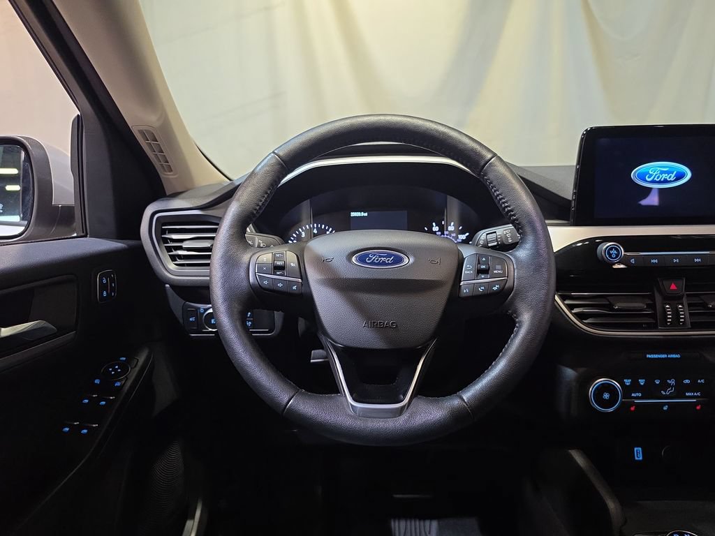 Used 2020 Ford Escape SEL AWD/4WD image 11