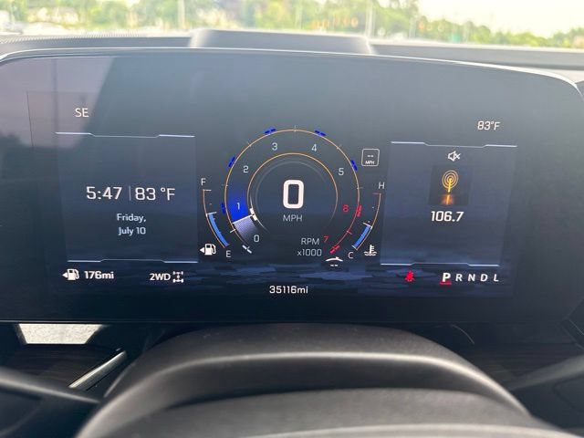 Used 2025 Chevrolet Suburban Premier AWD/4WD image 20