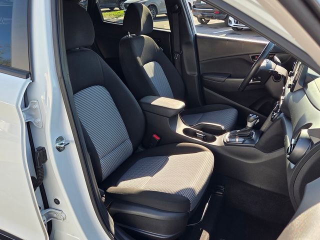 Used 2021 Hyundai Kona Night image 18