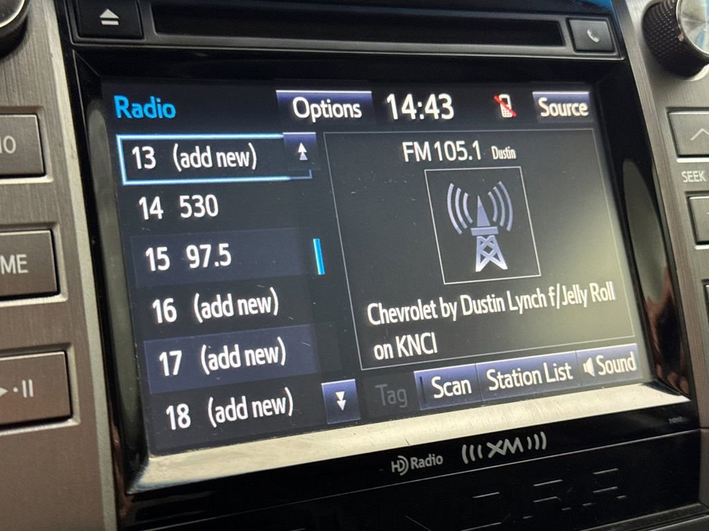 Used 2017 Toyota Tundra SR5 w/ SR5 Upgrade Package image 16