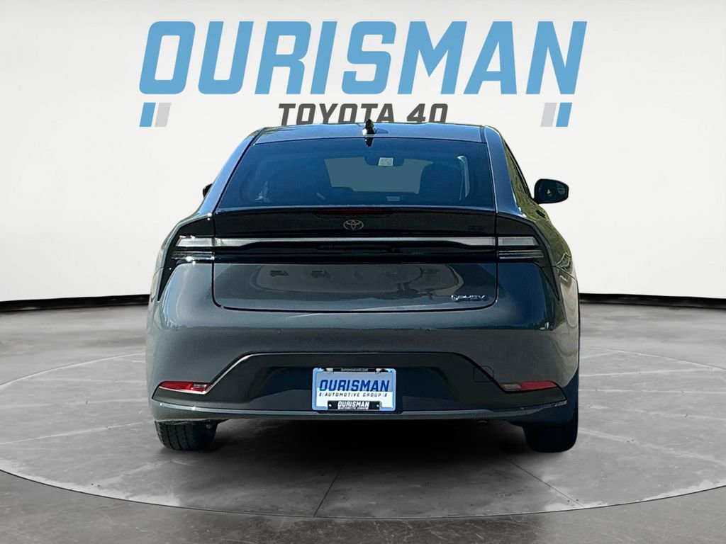 New 2026 Toyota Prius Plug-In Hybrid image 5