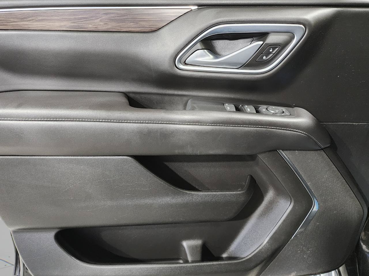 Used 2022 Chevrolet Tahoe LS AWD/4WD image 25