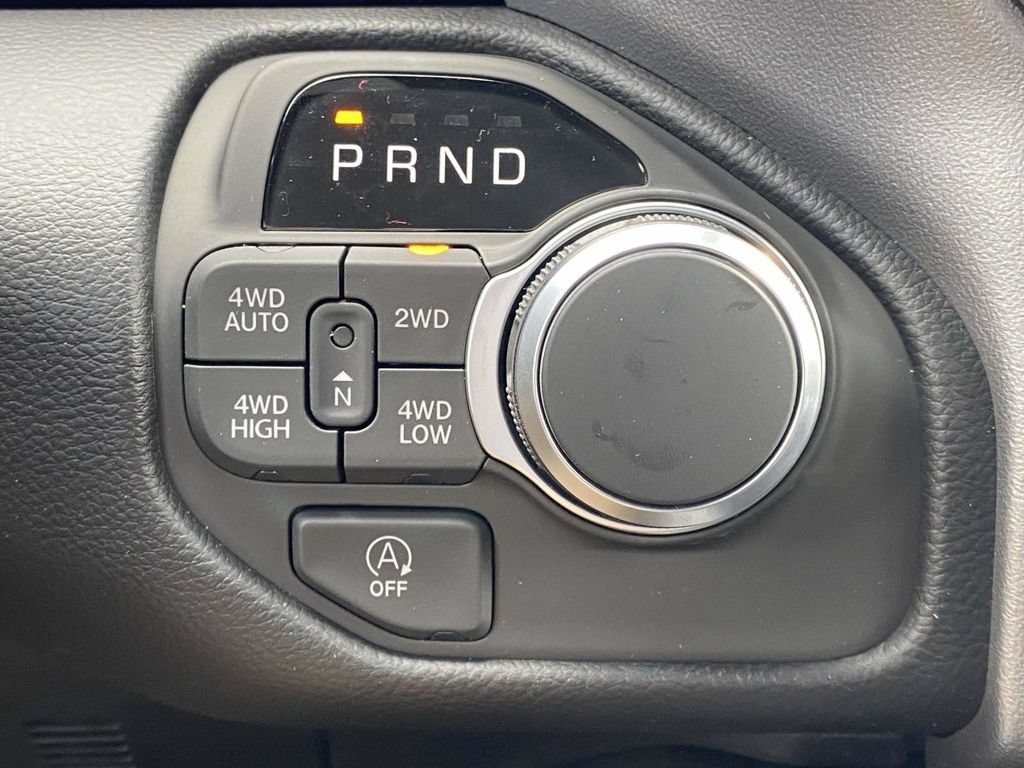 New 2026 RAM 1500 Big Horn AWD/4WD image 25