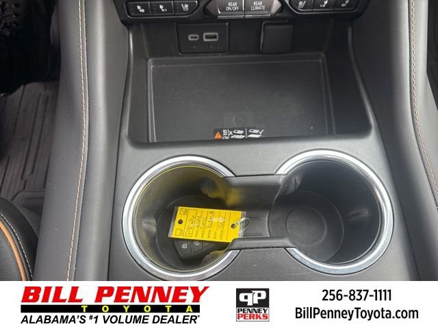 Used 2024 GMC Yukon XL AT4 w/ AT4 Premium Plus Package image 31