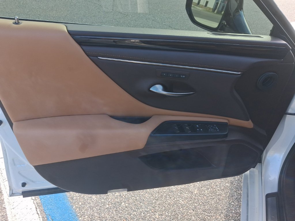 Used 2021 Lexus ES 350 w/ Premium Package FWD image 23