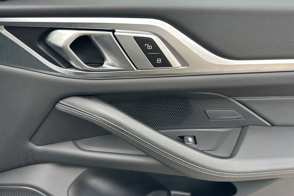 Used 2023 BMW i4 eDrive35 w/ Premium Package image 18