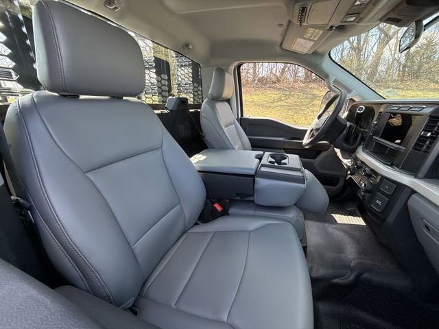 Used 2024 Ford F550 4x4 Regular Cab Super Duty image 14