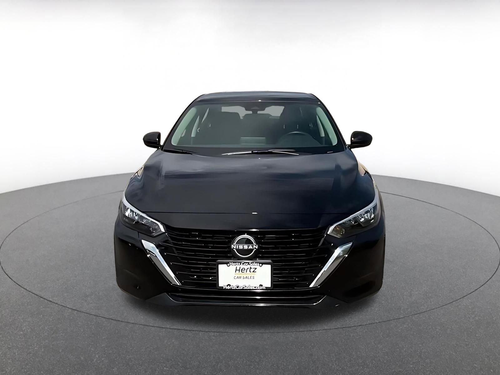 Used 2025 Nissan Sentra SV FWD image 3