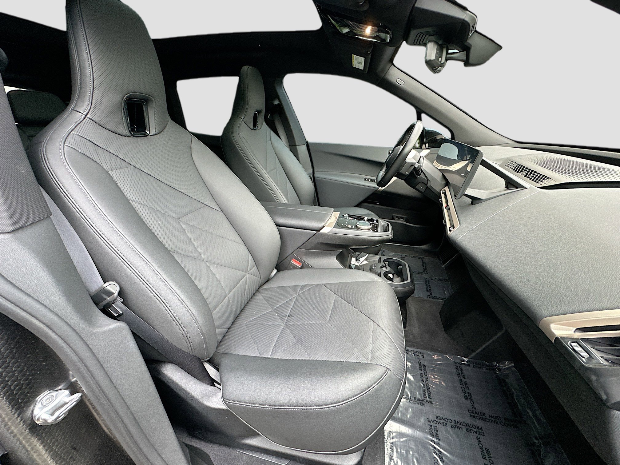 Certified 2025 BMW iX xDrive50 image 30