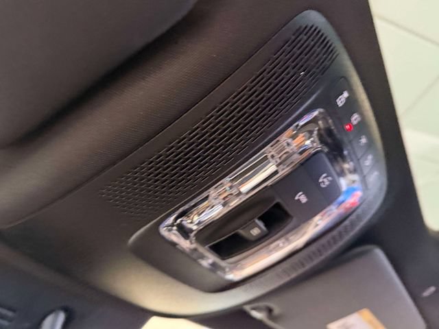 Certified 2026 Mercedes-Benz GLB 250 4MATIC image 32