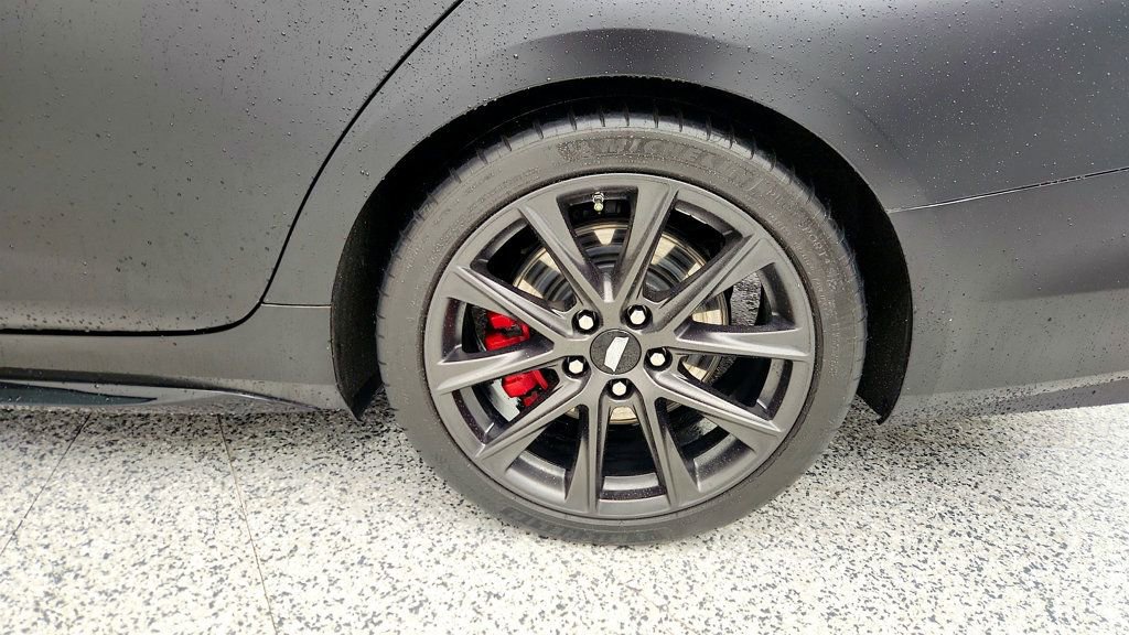 Used 2021 Cadillac CT4 V w/ Technology Package image 9