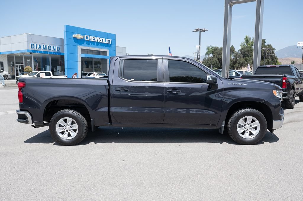 Used 2023 Chevrolet Silverado 1500 LT RWD image 3