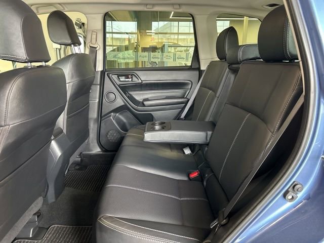 Used 2018 Subaru Forester Touring AWD/4WD image 29