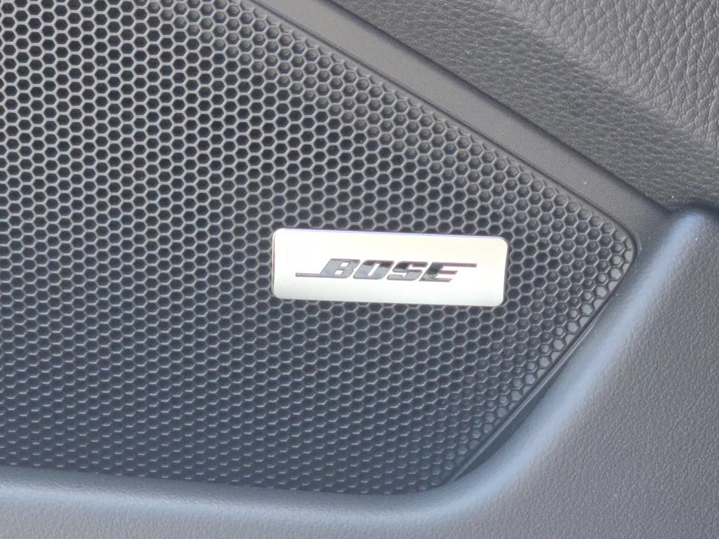 Used 2025 Porsche 911 Carrera RWD image 24