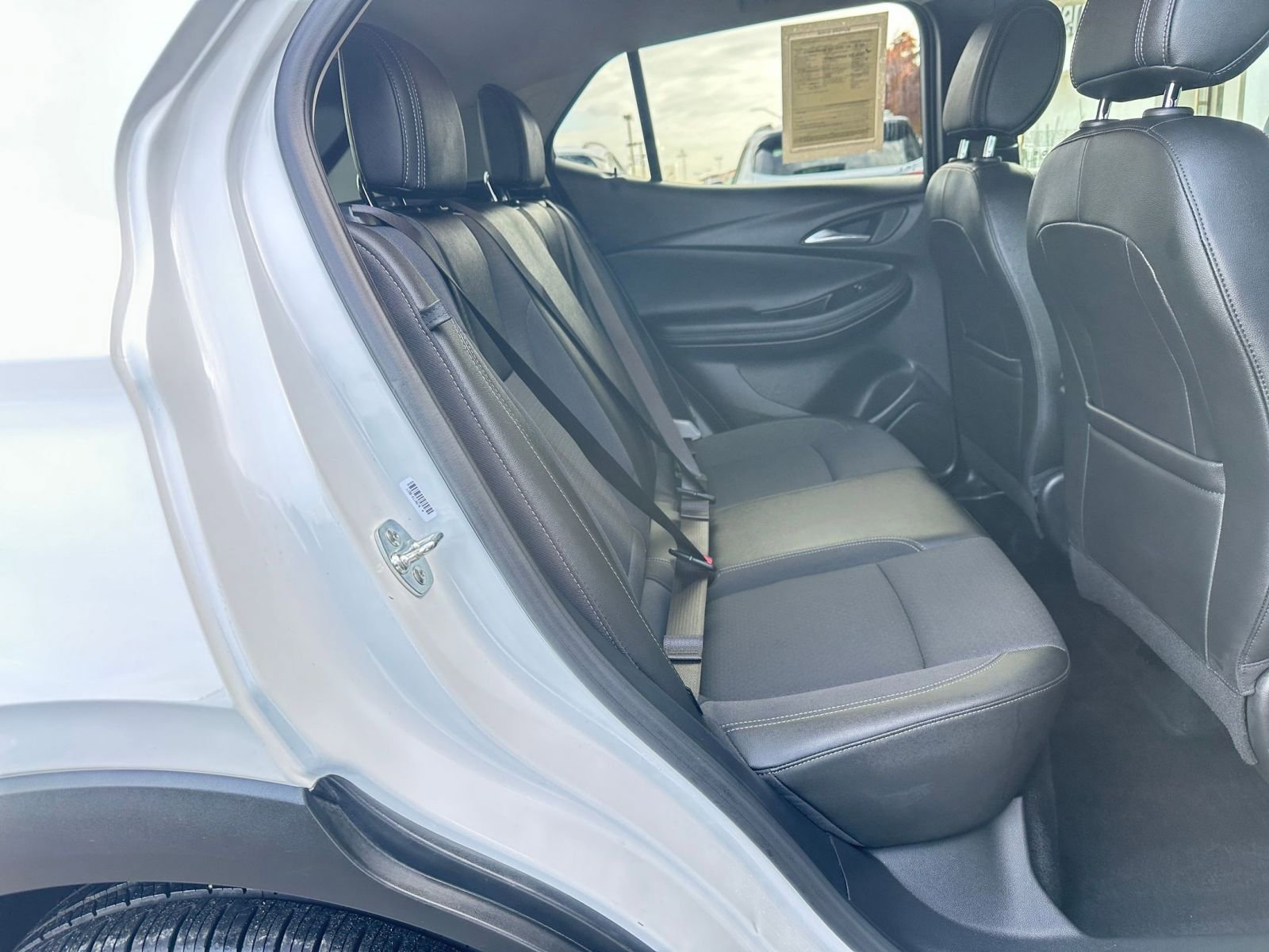 Used 2025 Buick Encore GX Preferred image 39