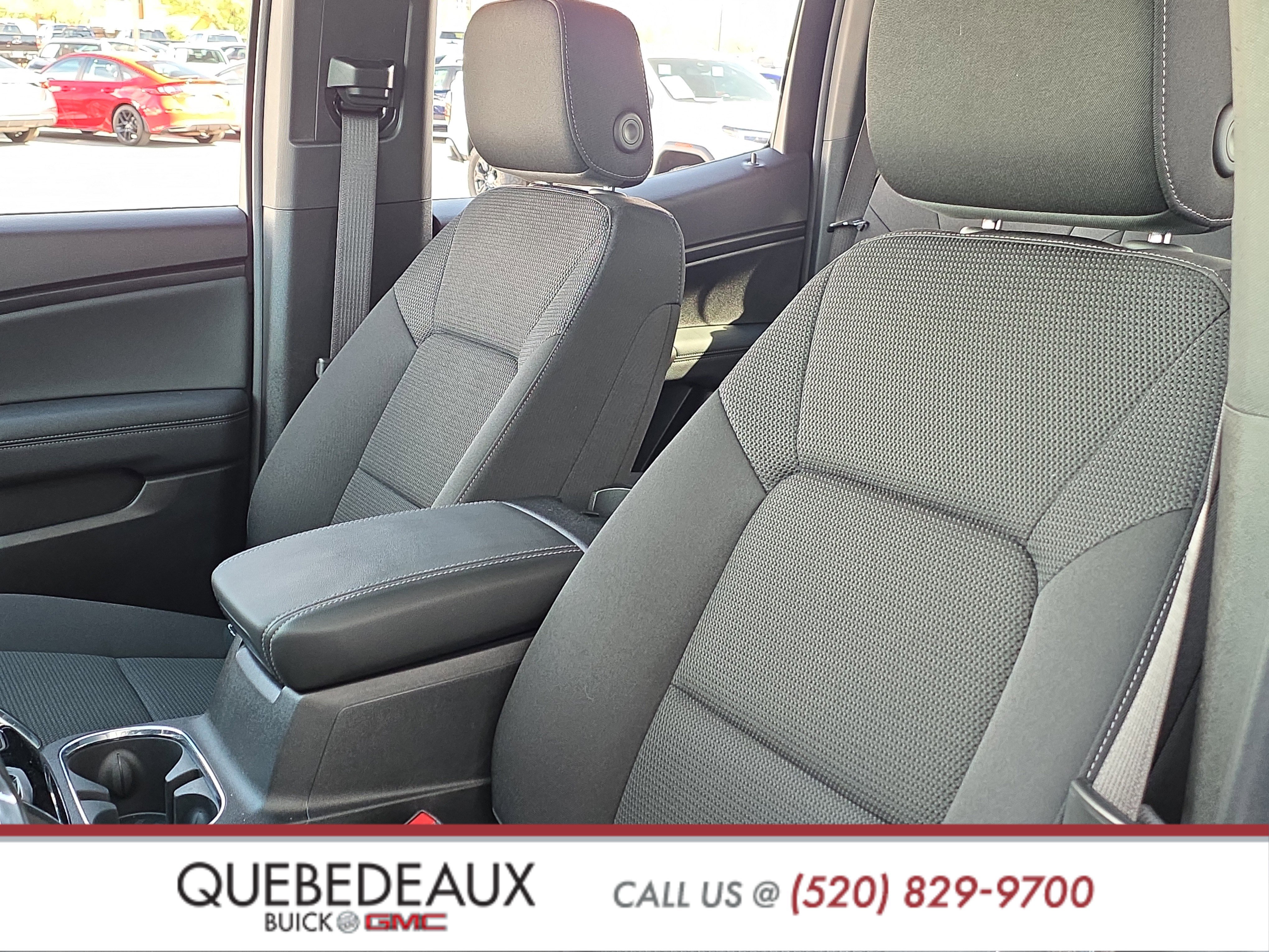 Used 2024 GMC Canyon Elevation w/ Convenience Package image 12