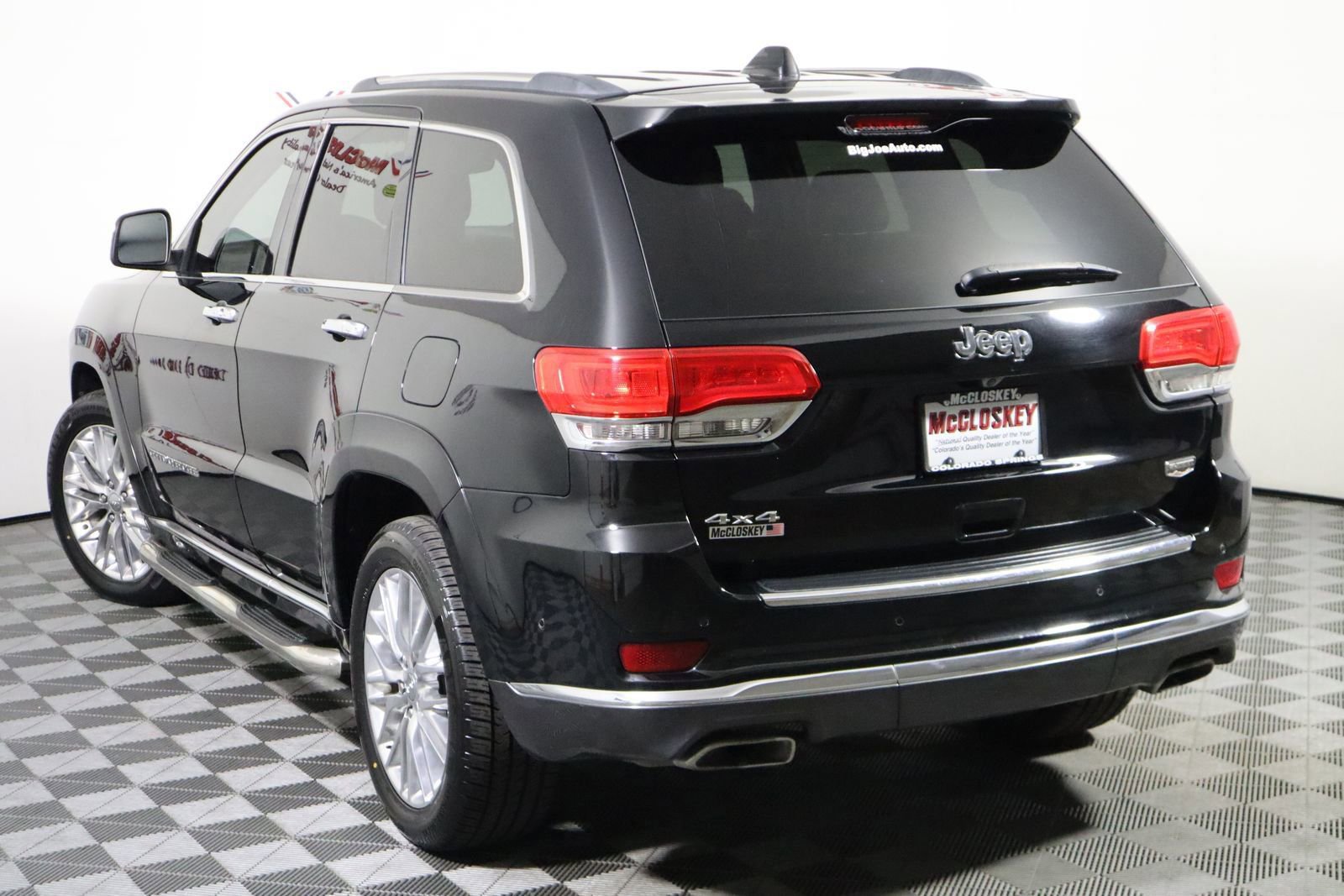 Used 2017 Jeep Grand Cherokee Summit AWD/4WD image 12