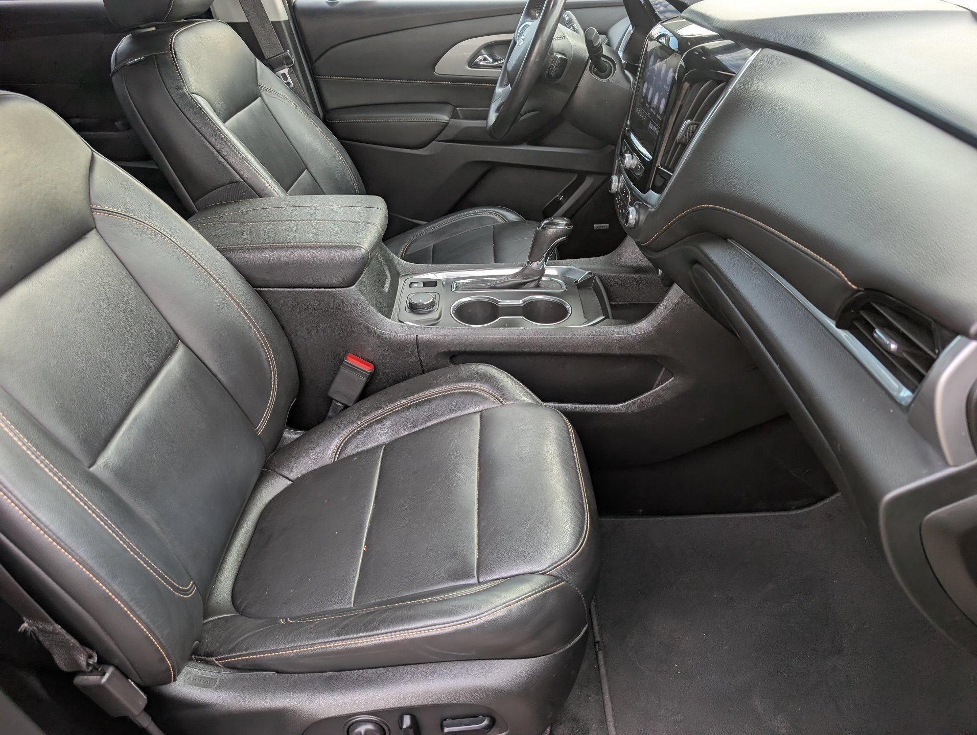 Certified 2020 Chevrolet Traverse RS FWD image 12