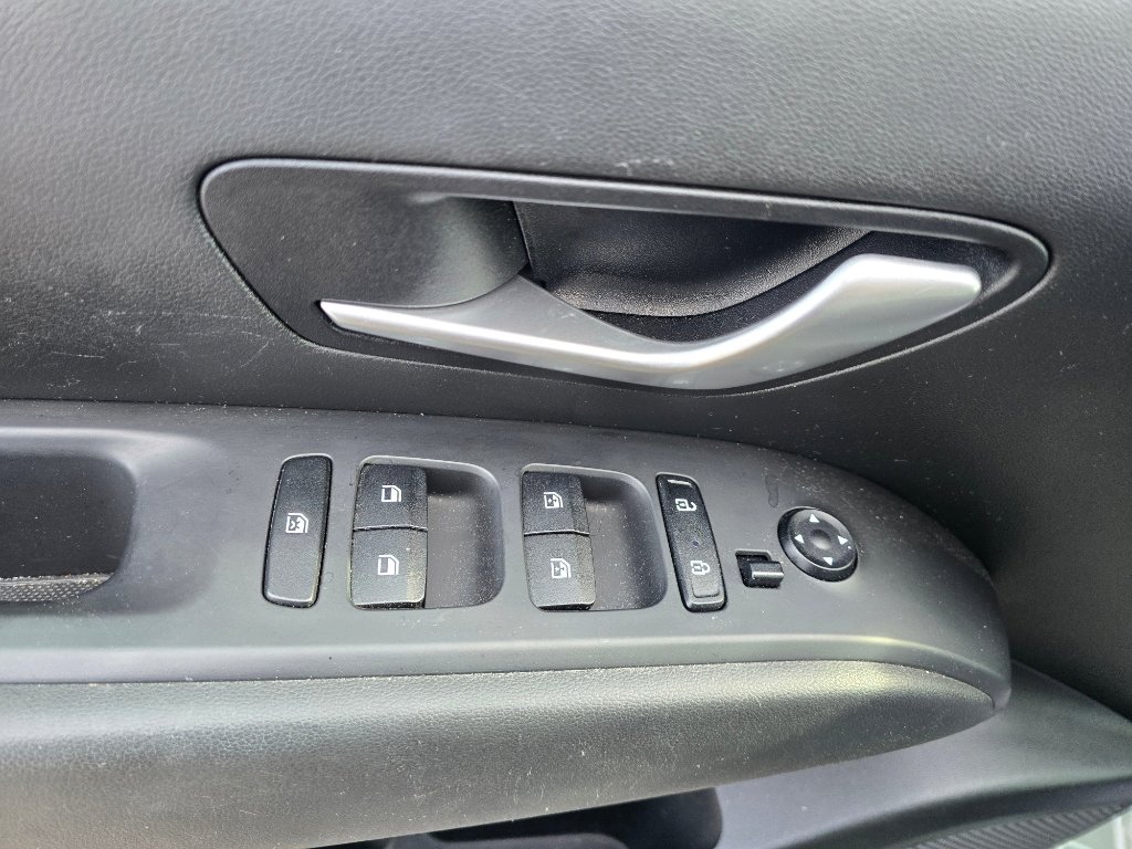 Used 2023 Hyundai Santa Cruz SEL Premium image 25