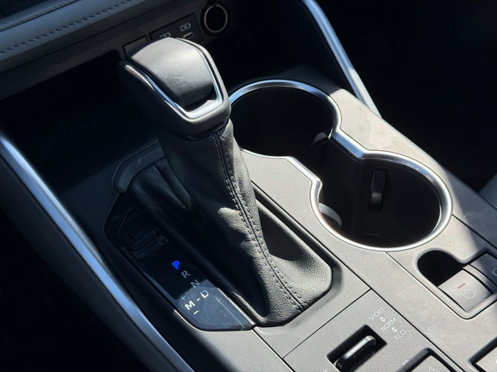 Used 2022 Toyota Highlander XLE image 52