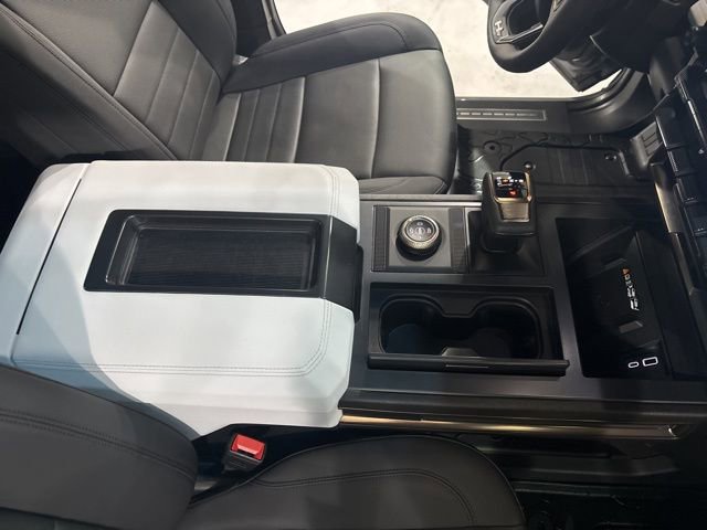 Used 2025 GMC Hummer EV 2X image 29