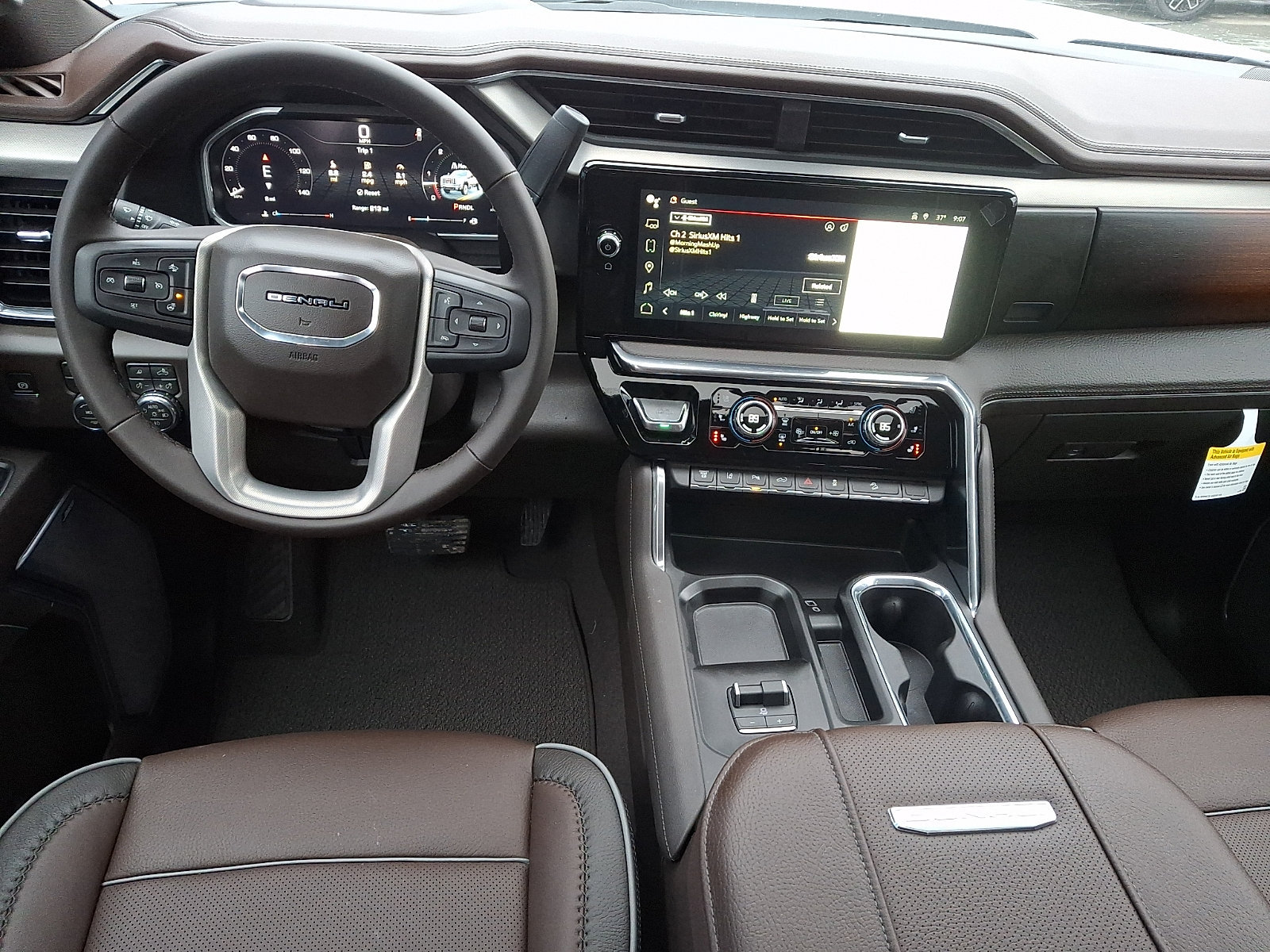 New 2026 GMC Sierra 2500 Denali w/ Denali Reserve Package AWD/4WD image 11