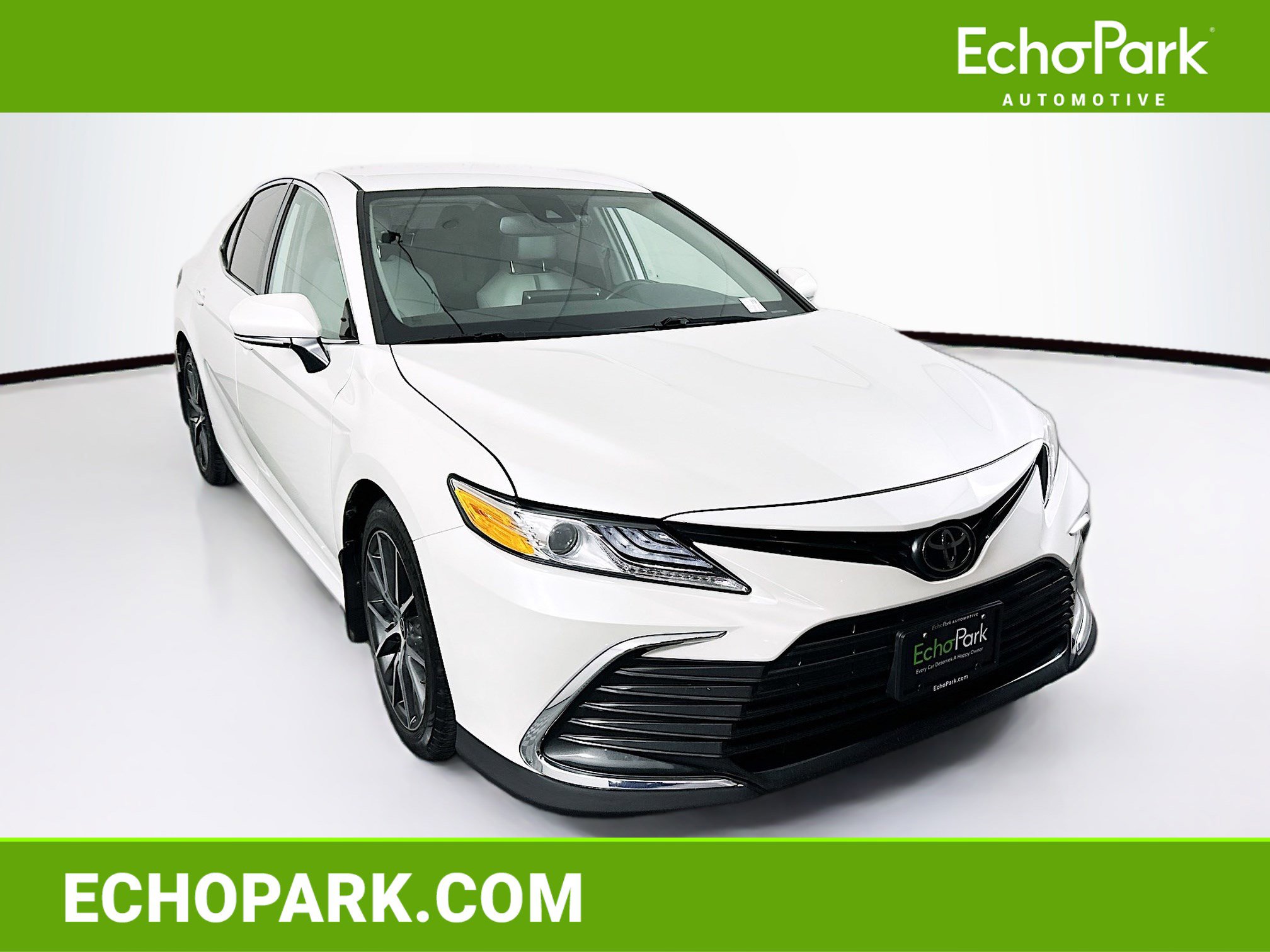 Used 2023 Toyota Camry XLE