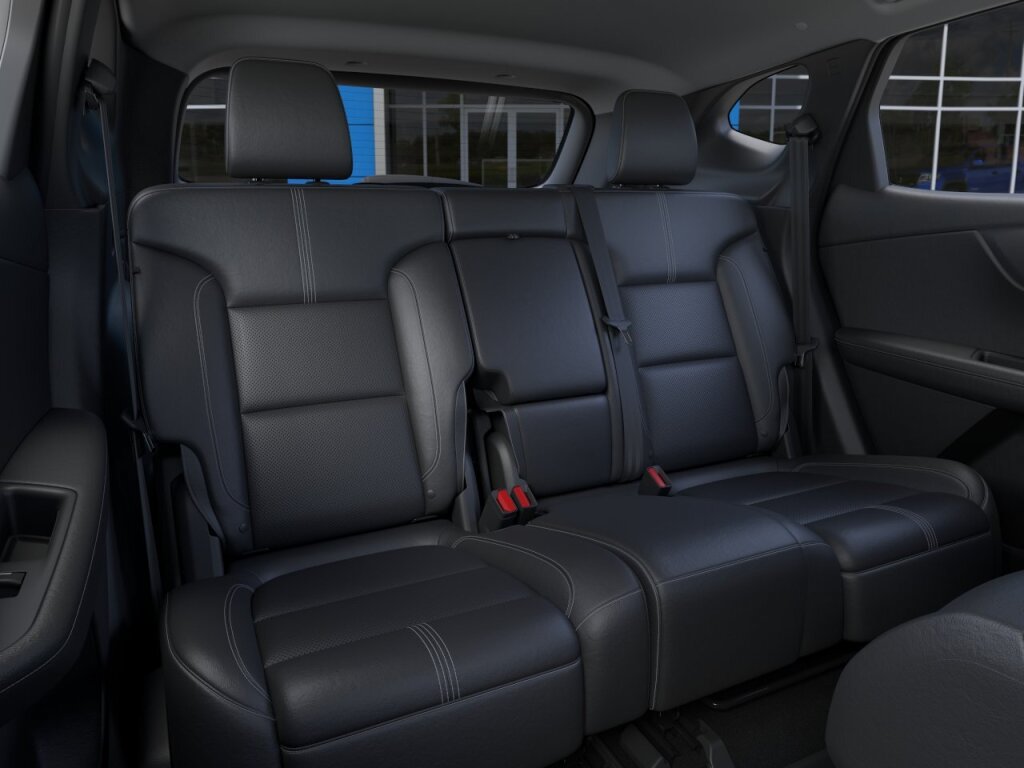 New 2026 Chevrolet Blazer LT w/ LPO, Floor Liner Package FWD image 18