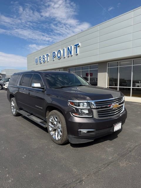 Used 2017 Chevrolet Suburban Premier image 2