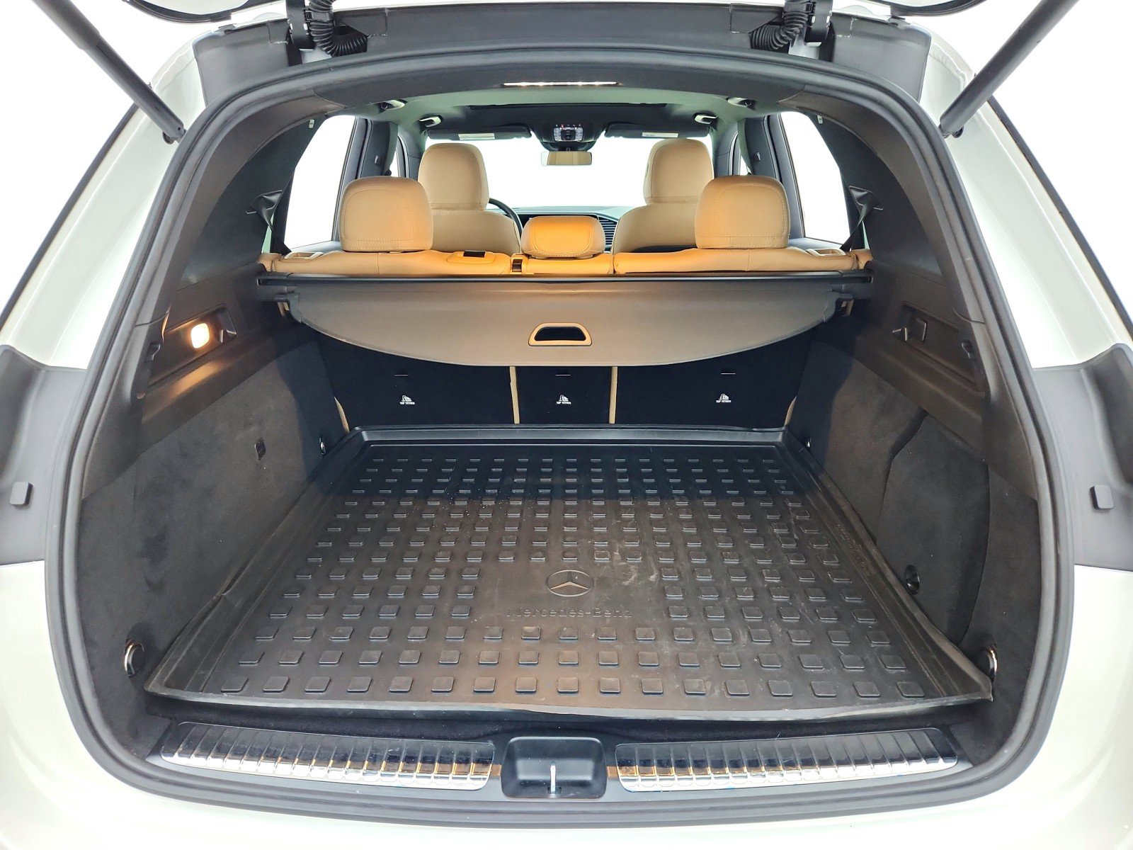 Used 2024 Mercedes-Benz GLE 450e 4MATIC image 33