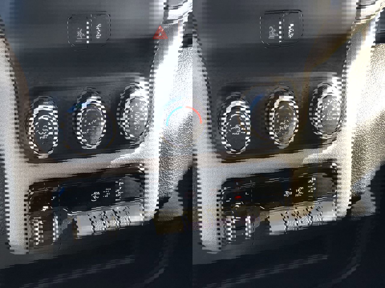 Used 2019 RAM 3500 Tradesman image 29