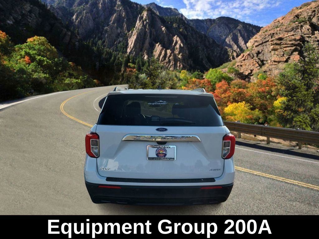 Used 2022 Ford Explorer XLT image 5