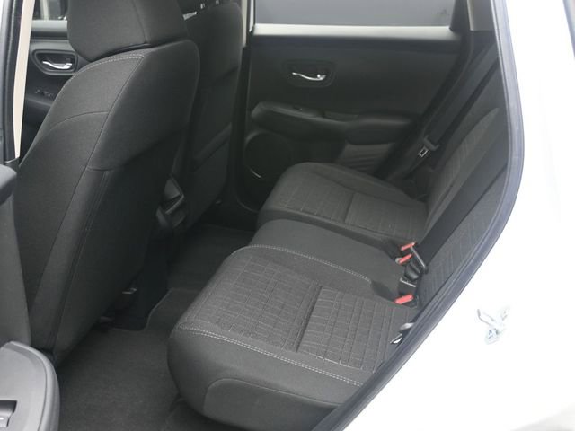 Used 2025 Honda HR-V LX image 17