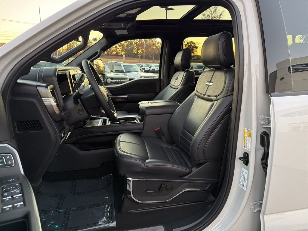 New 2026 Ford F250 Platinum w/ FX4 Off-Road Package AWD/4WD image 11