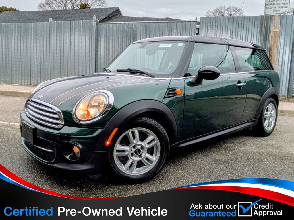 Used 2014 MINI Cooper Clubman FWD image 1