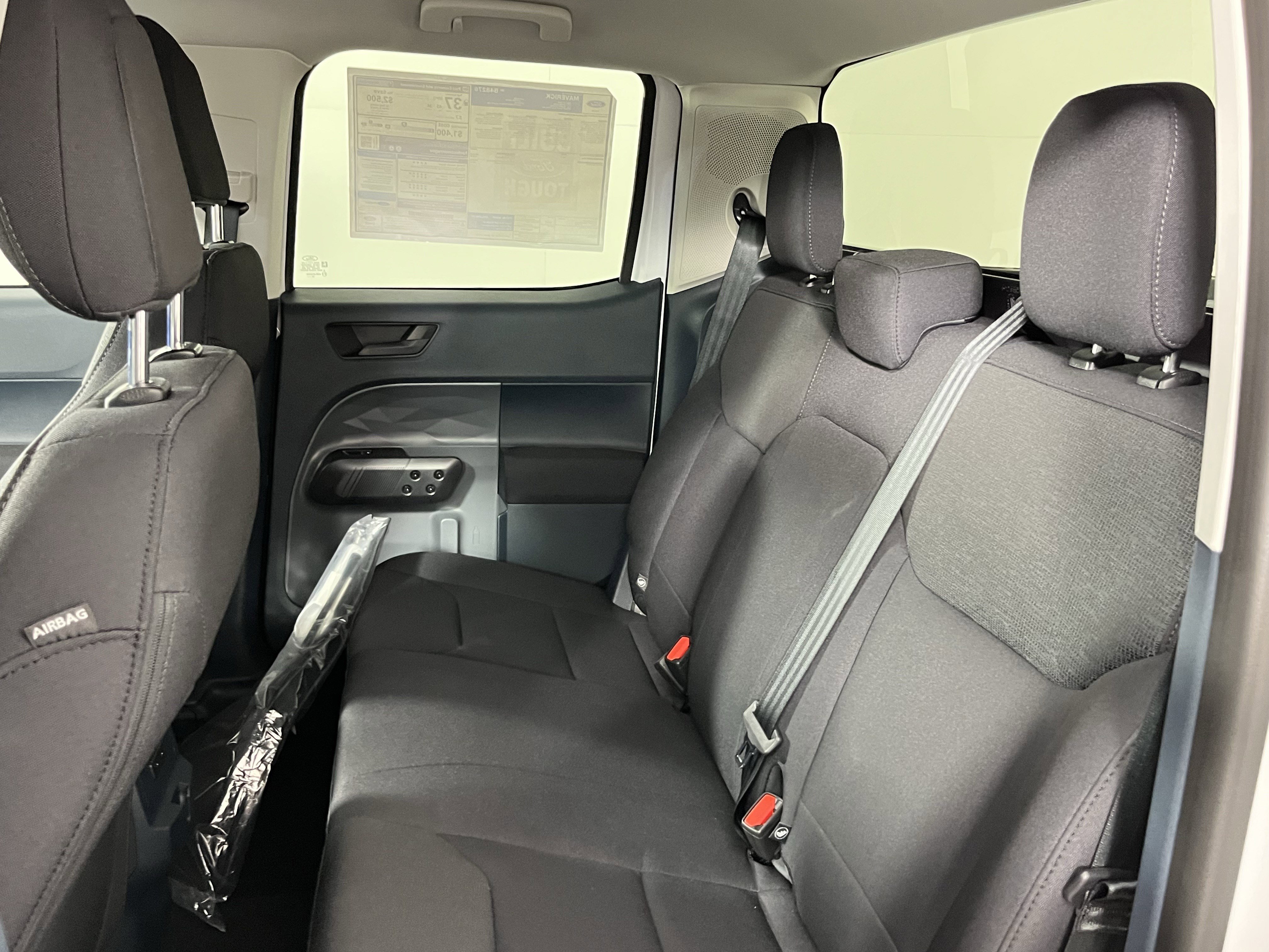 New 2025 Ford Maverick XL w/ Equipment Group 101A image 15