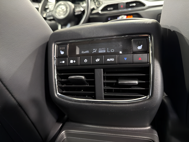 Used 2023 MAZDA CX-9 Grand Touring AWD/4WD image 39