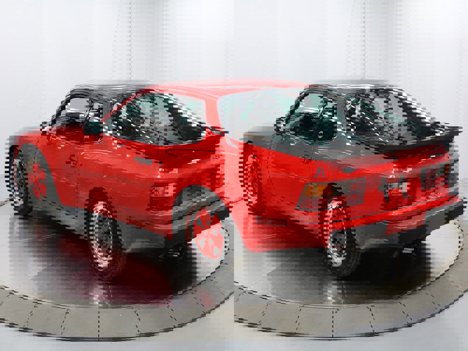 Used 1986 Porsche 944 Coupe image 5