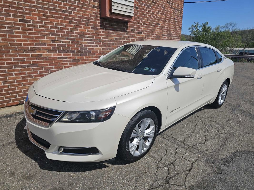 Used 2014 Chevrolet Impala LT w/ Convenience Package FWD image 2