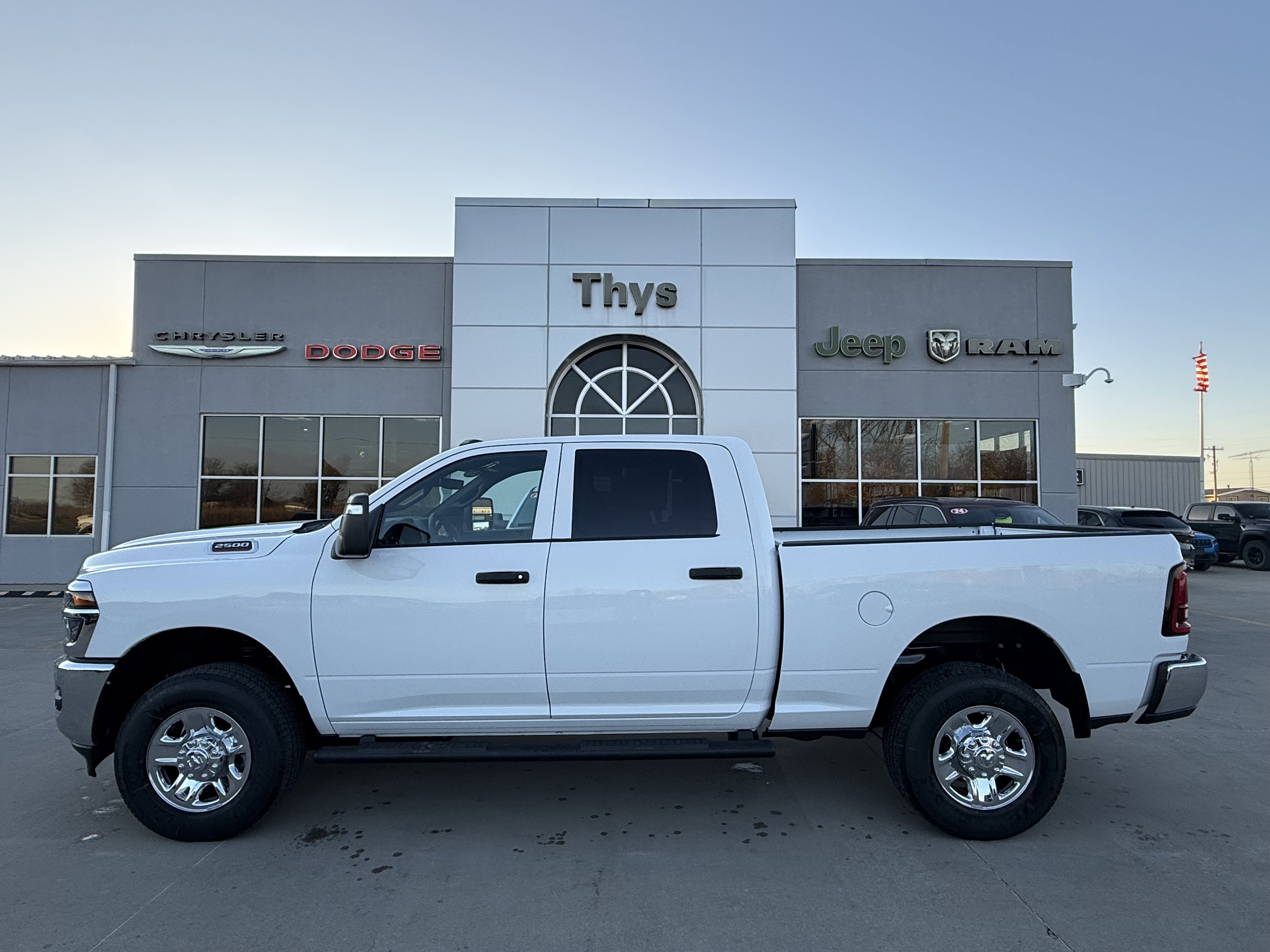 New 2026 RAM 2500 Tradesman AWD/4WD image 34