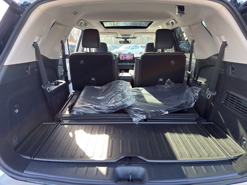 New 2026 Nissan Pathfinder SL image 38