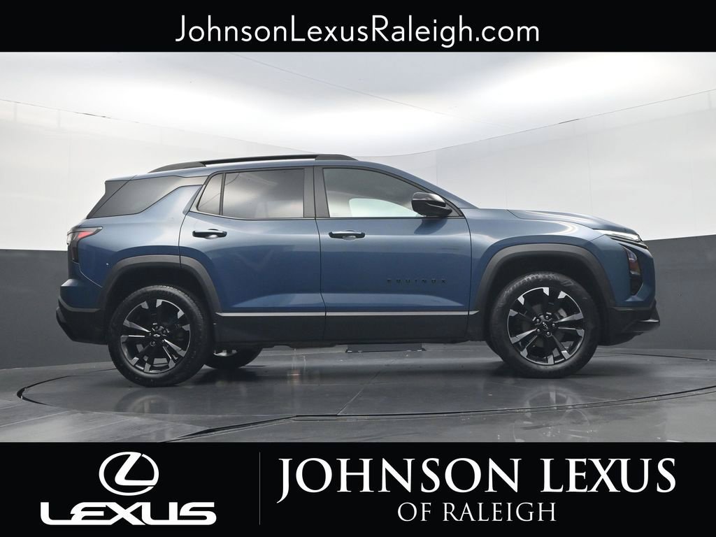Used 2025 Chevrolet Equinox RS w/ Convenience Package III FWD image 22