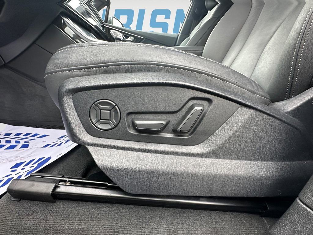 Used 2025 Audi Q7 2.0T Premium AWD/4WD image 16